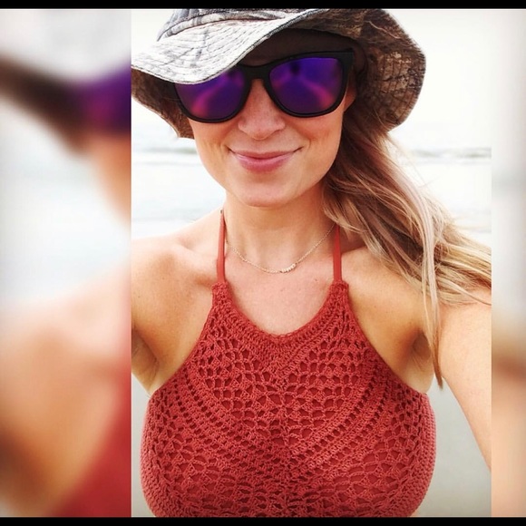 #MeetThePosher 👋🏻🥂✌🏻. FM so I can follow YoU😉 - Picture 3 of 8